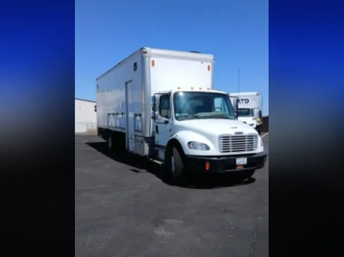 2012 FREIGHTLINER/MERCEDES M2 106