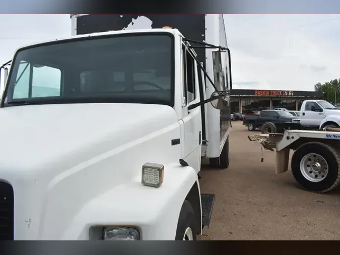 2003 FREIGHTLINER FL70