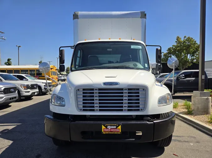 2019 Freightliner Business Class M2 106