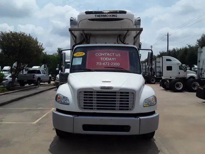 2019 FREIGHTLINER/MERCEDES M2 106