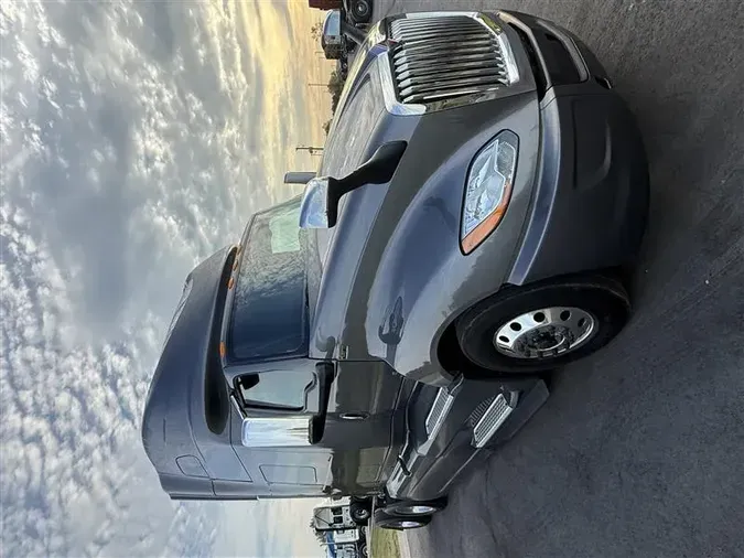 2022 INTERNATIONAL LT625