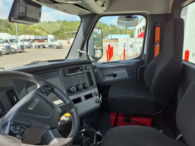 2022 FREIGHTLINER CASCADIA PX12642ST
