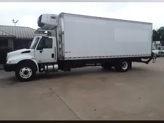 2017 NAVISTAR INTERNATIONAL 4300