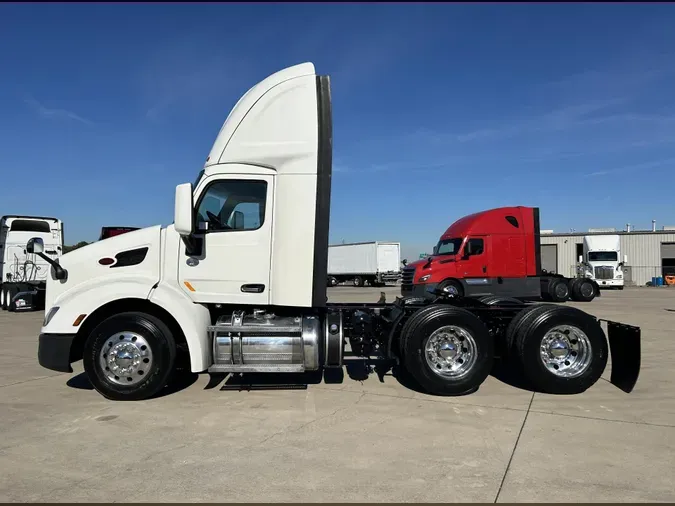 2021 Peterbilt 579