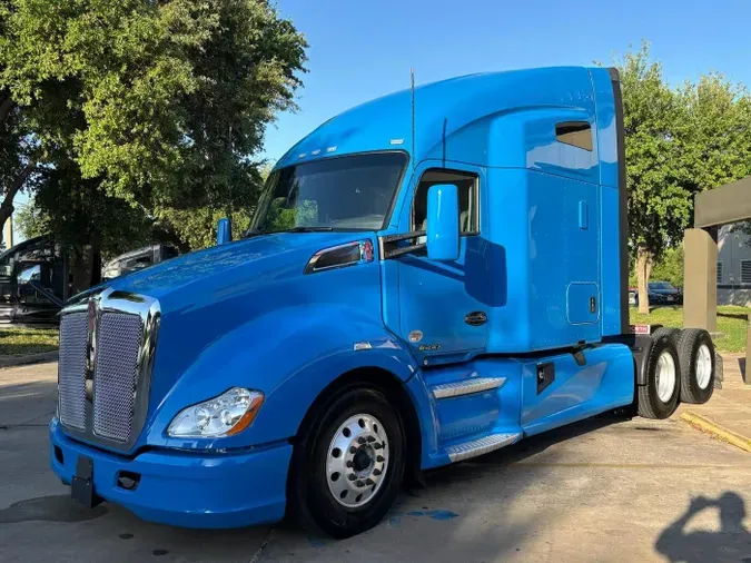2022 Kenworth T680