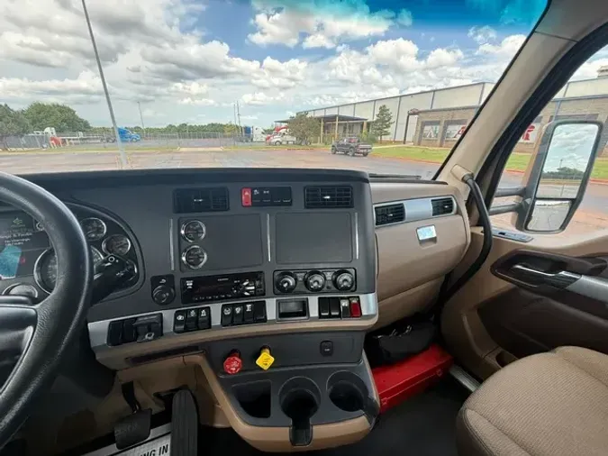 2020 KENWORTH T68056b889dcfec6efeab4f7a22e6de59a7f