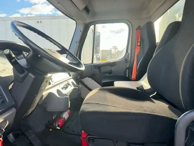 2019 FREIGHTLINER/MERCEDES M2 10656b94fba8e38a51b6ebcf5912af306c9