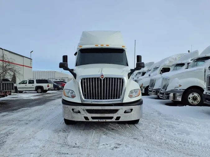 2020 NAVISTAR INTERNATIONAL LT625 SLPR CAB