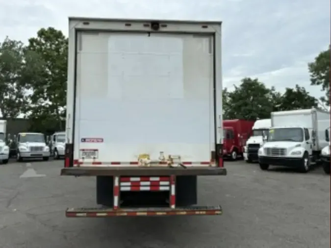 2020 FREIGHTLINER/MERCEDES M2 106