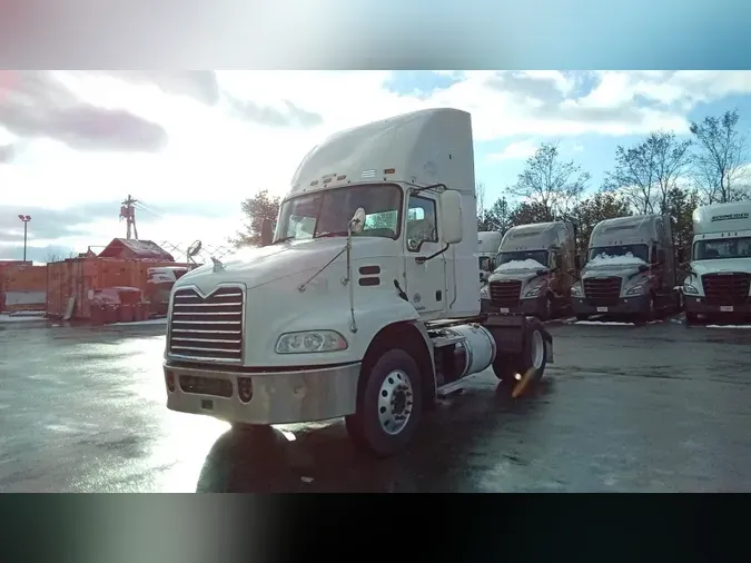 2018 Mack CXU (PINNACLE)