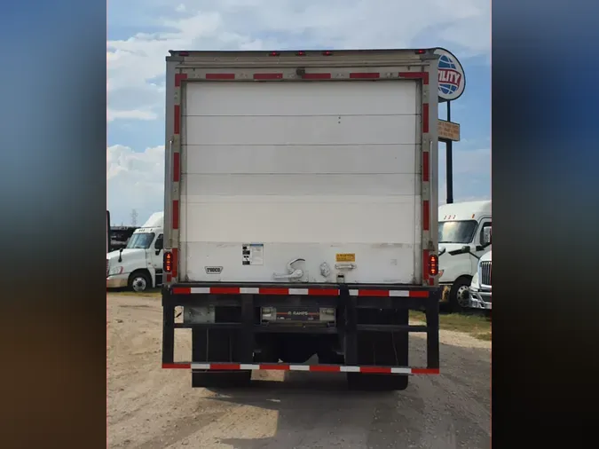 2019 NAVISTAR INTERNATIONAL 4300