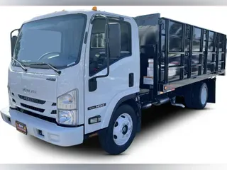 2022 Isuzu NRR