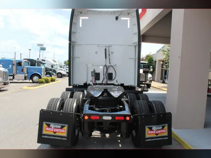 2024 Peterbilt 57956d1968690d4bdb796b2e81e523873be