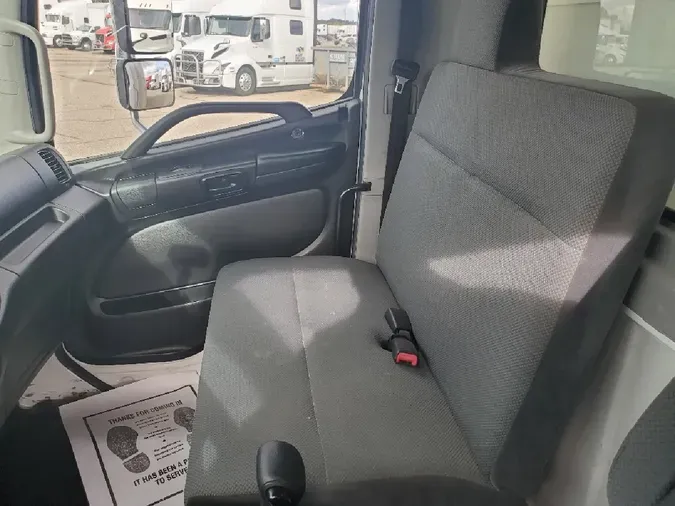 2020 HINO 268A