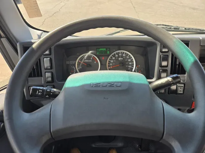 2022 Isuzu NPR-XD