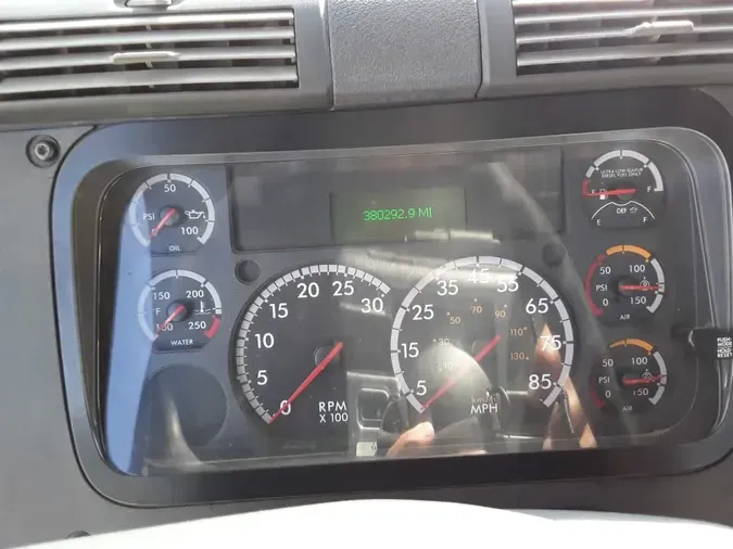 2018 FREIGHTLINER/MERCEDES CASCADIA 12556da8ab1120ddb65e39e1bb51825eae8