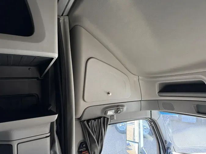 2021 Peterbilt 57956e0c8b55625cab02d4033f00f9748dd