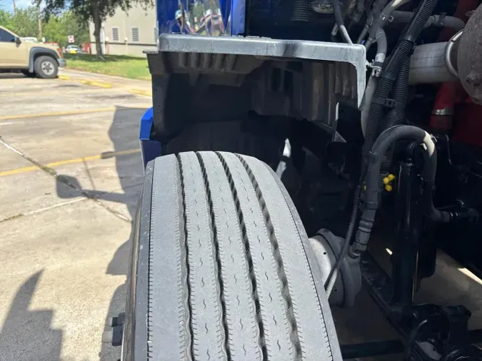 2022 Kenworth T680