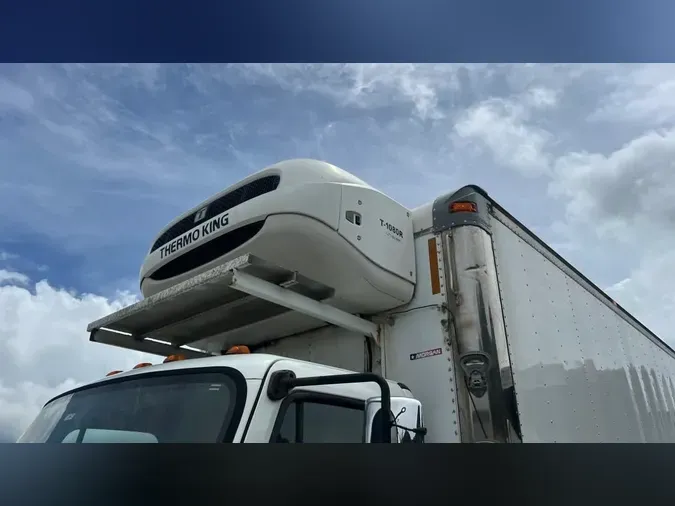 2016 FREIGHTLINER M2 106