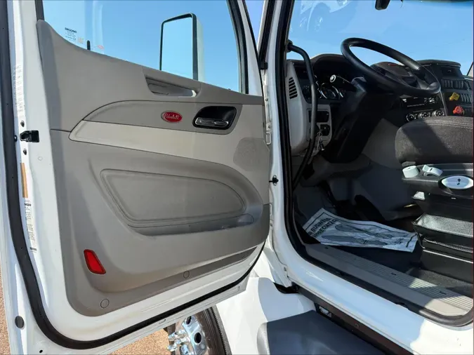 2021 Peterbilt 579