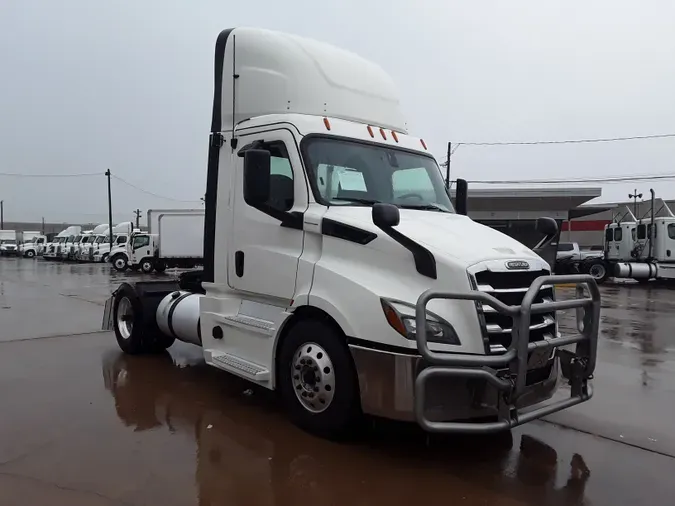 2019 FREIGHTLINER/MERCEDES NEW CASCADIA 116