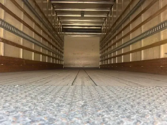 2020 Hino 268A