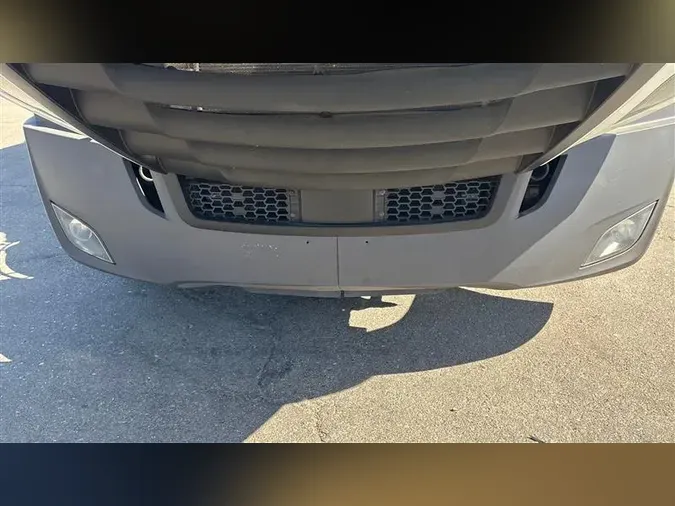2020 FREIGHTLINER CA126