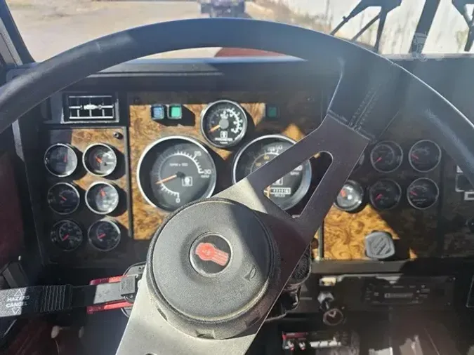 1989 KENWORTH T600