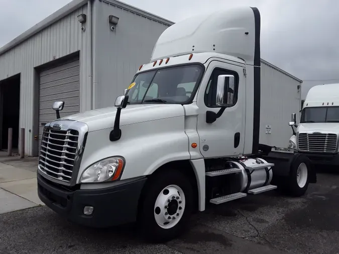 2019 FREIGHTLINER/MERCEDES CASCADIA 12556f48654f9ed4f586da4edfad040db67