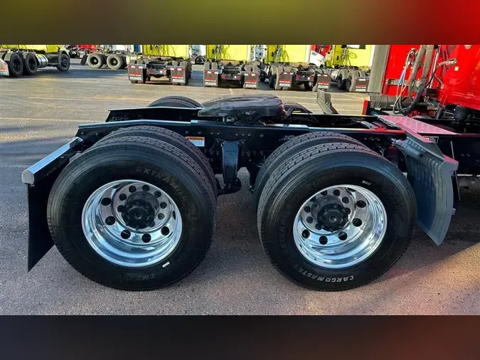 2022 FREIGHTLINER CA12656f4895b61095f8022b85d20b0a0b353