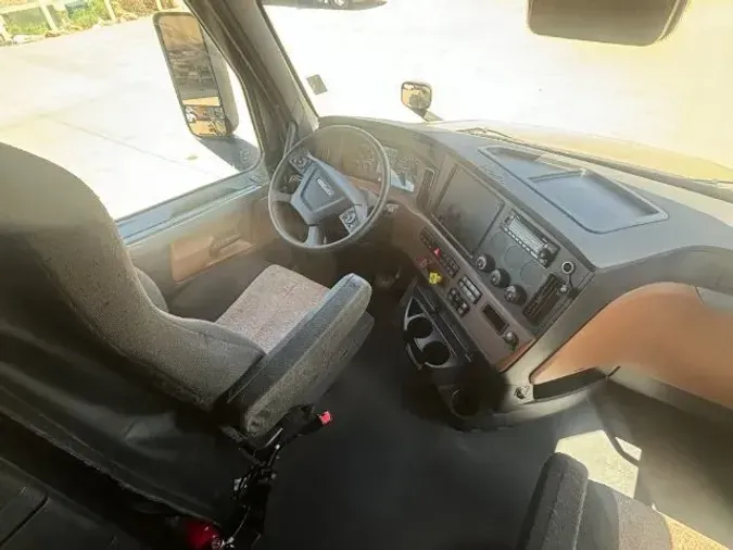 2022 Freightliner New Cascadia 126