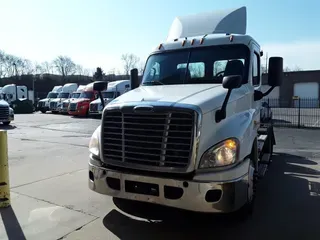 2018 FREIGHTLINER/MERCEDES CASCADIA 125