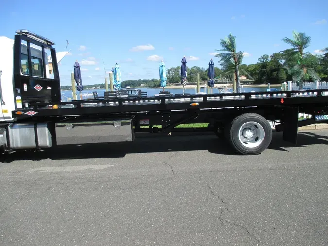 2019 HINO 258LP56f60e2fd9479bd2a77eed1d97b0af96