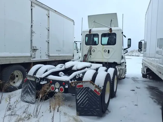 2019 FREIGHTLINER/MERCEDES NEW CASCADIA PX12664
