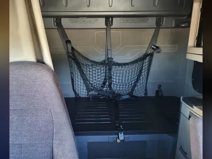 2020 FREIGHTLINER/MERCEDES CASCADIA 125