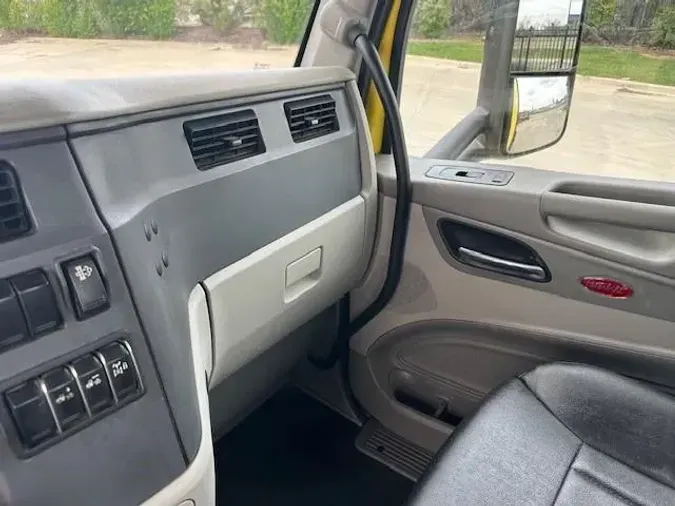 2021 Peterbilt 579