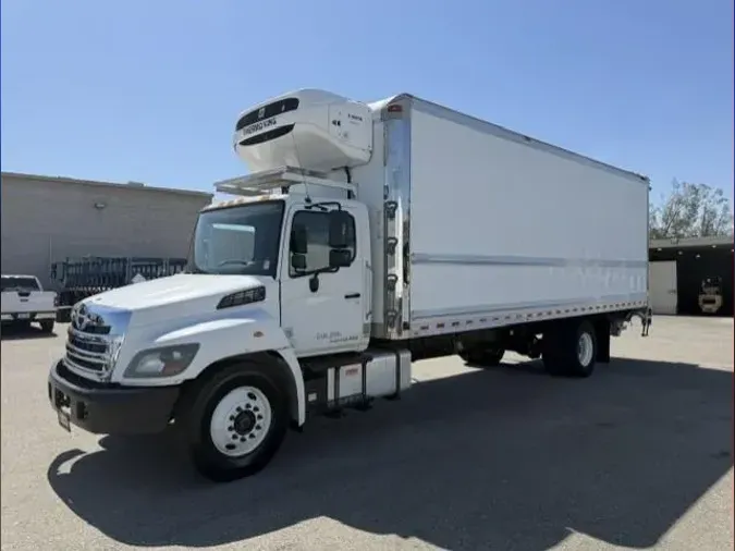 2020 Hino 268A