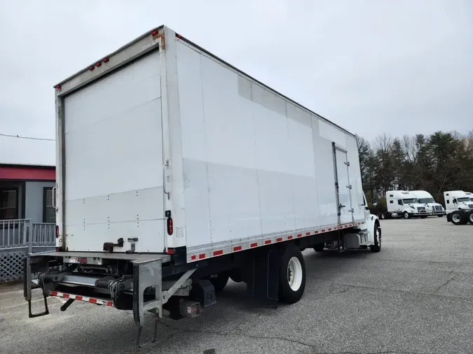 2018 FREIGHTLINER/MERCEDES M2 106