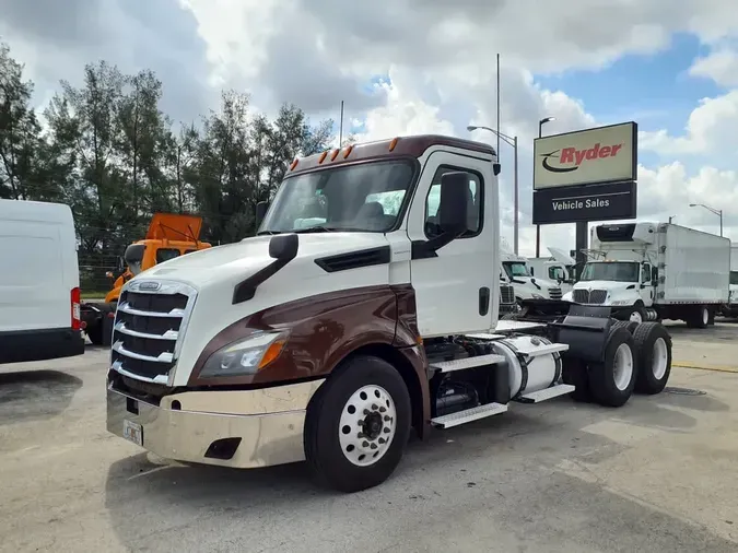 2020 FREIGHTLINER/MERCEDES NEW CASCADIA PX12664570ba9241d4c55490a1646eff3a1c6b2