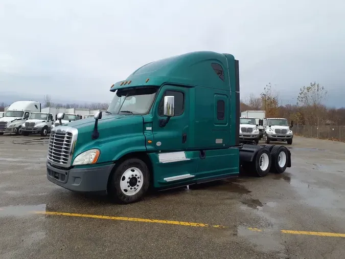 2020 FREIGHTLINER/MERCEDES CASCADIA 125570cc15d0e4e761e4dc9bff33561930b