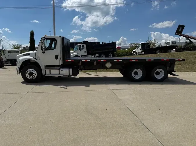 2019 Freightliner M2 106