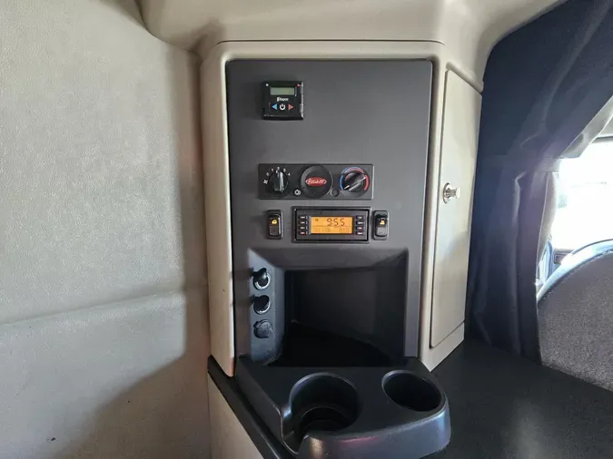 2019 Peterbilt 567