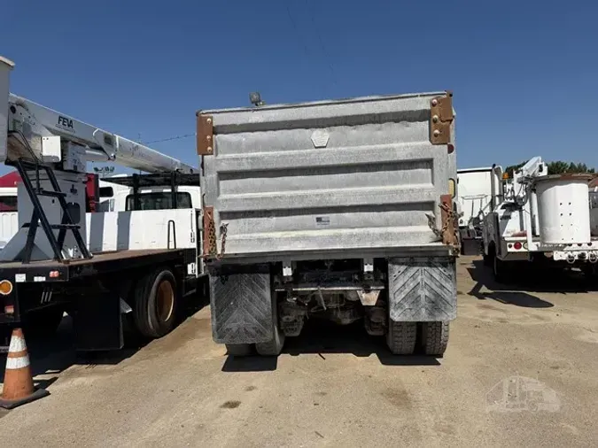 1997 MACK RD688S
