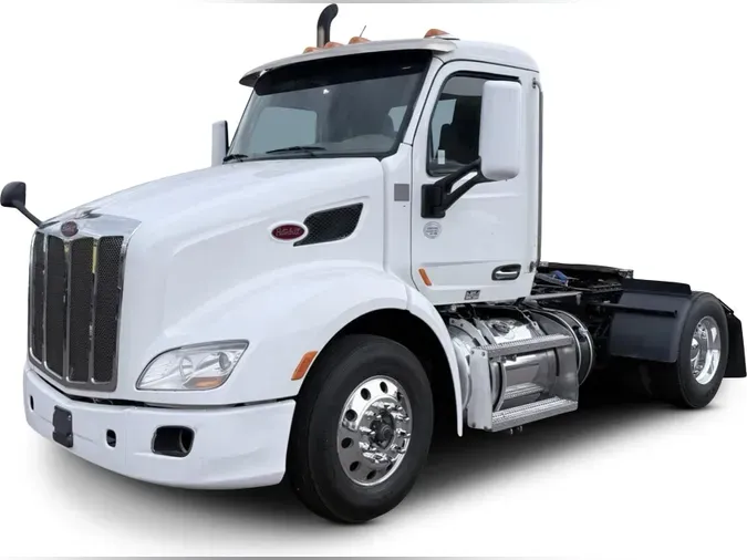 2018 Peterbilt 5795715f5b29ad72d7854376ced9df0416a