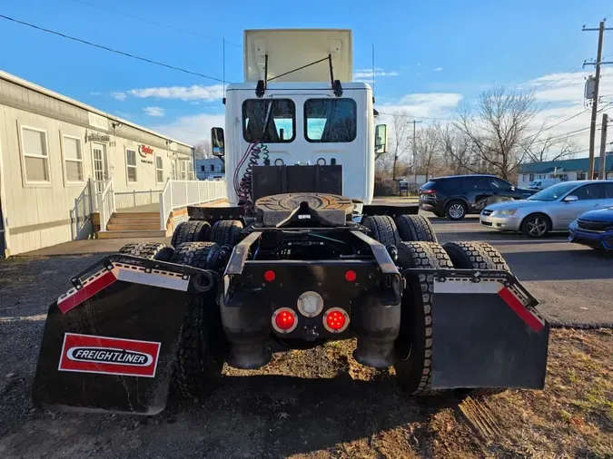 2019 FREIGHTLINER/MERCEDES CASCADIA 125