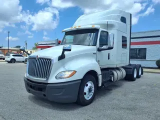 2019 NAVISTAR INTERNATIONAL LT625 SLPR CAB