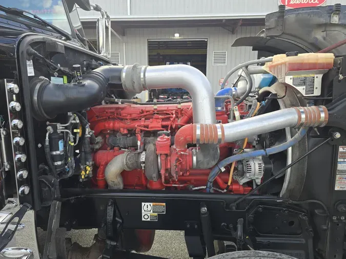 2023 Peterbilt 389571b2b09e7be84b2c3579f2d942fe832