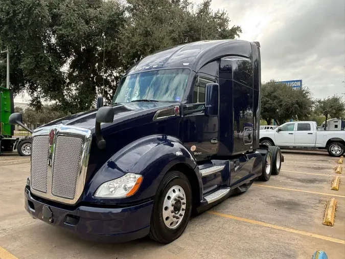 2020 Kenworth T680