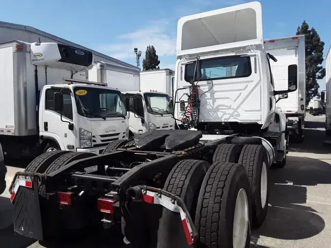 2019 NAVISTAR INTERNATIONAL LT625 DAYCAB T/A