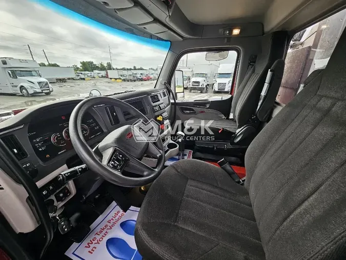 2023 PETERBILT 567